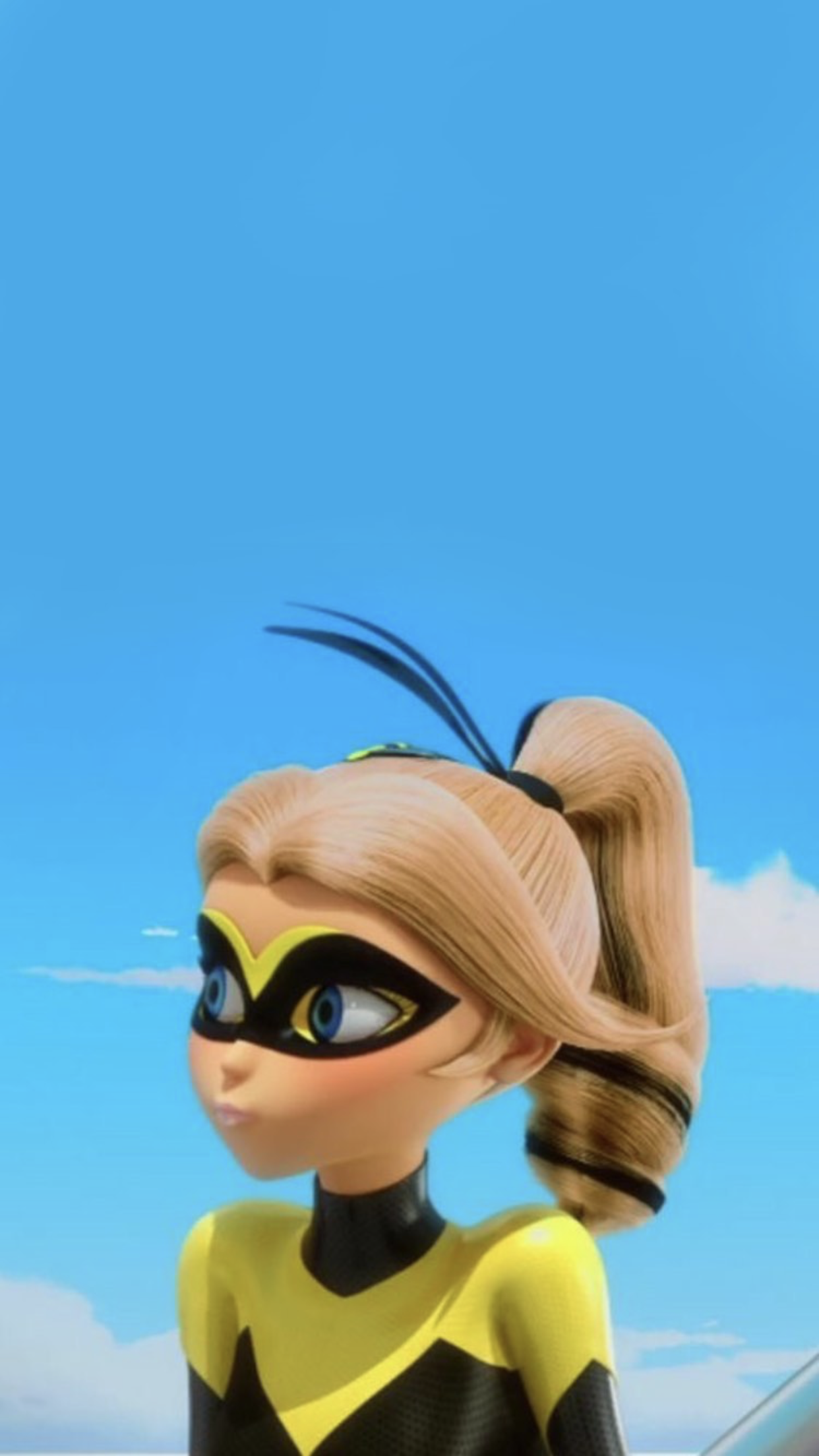 Queen Bee Chloe Bourgeois .com