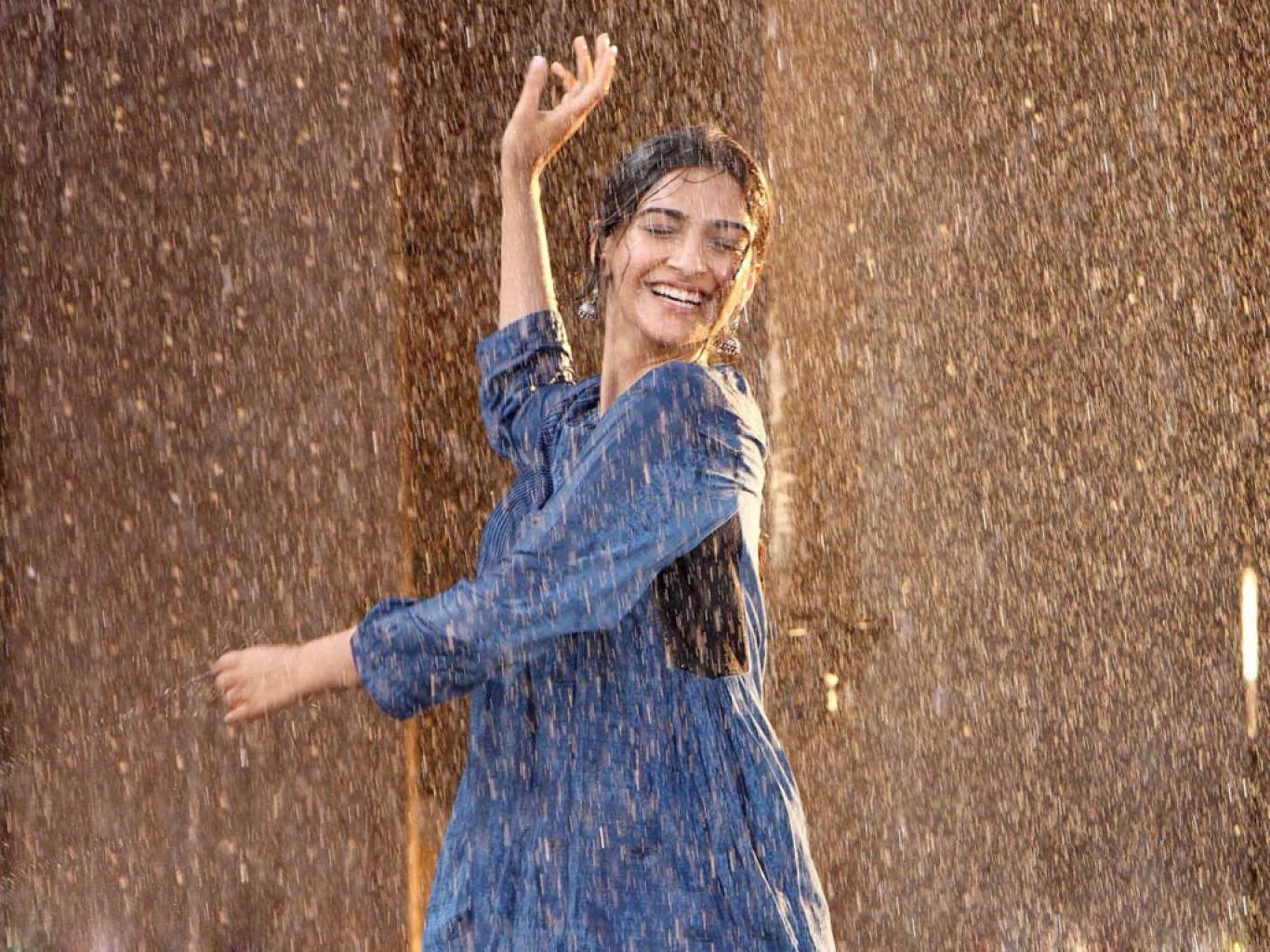 Padman Movie HD Wallpaper. Padman HD .filmibeat.com