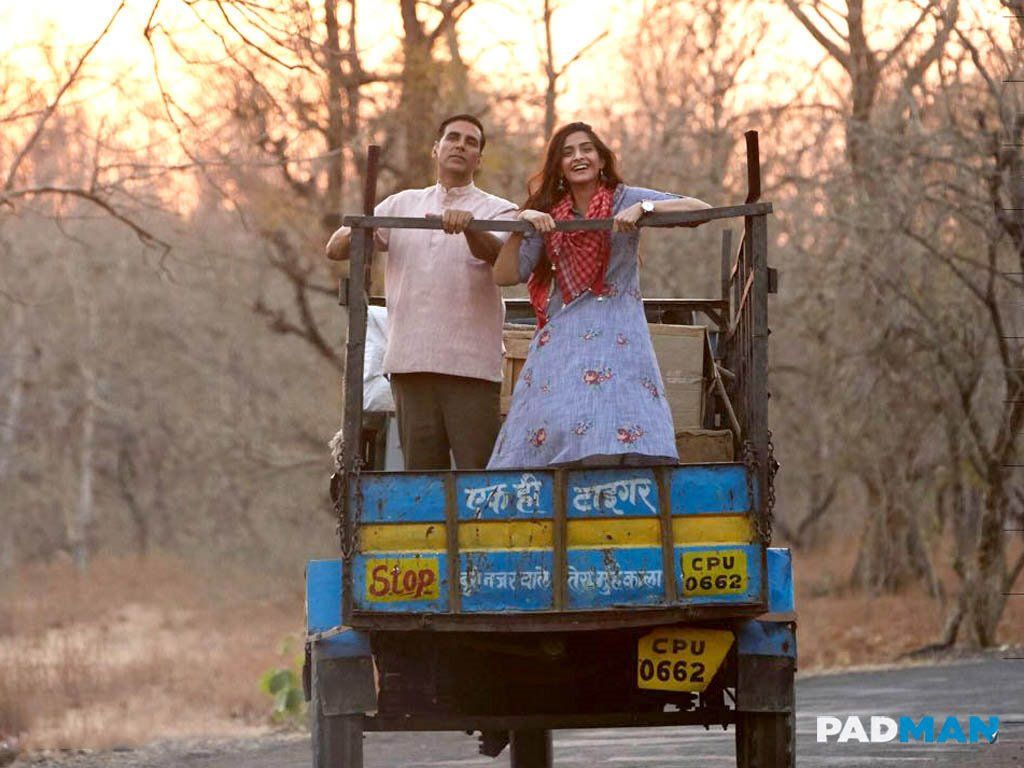 PadMan wallpaper .indya101.com