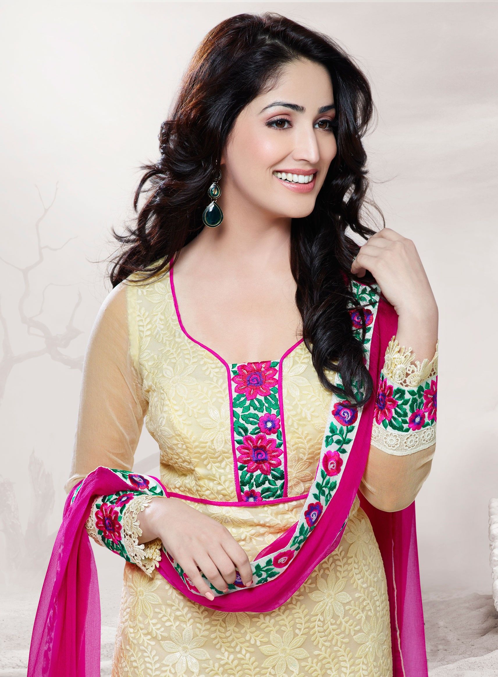 Tamanna Bhatia Hd Wallpapers  Girl Punjabi Suit Design Punjabi Celebrities  Pictures for Whatsapp Facebook  Punjabi Pictures
