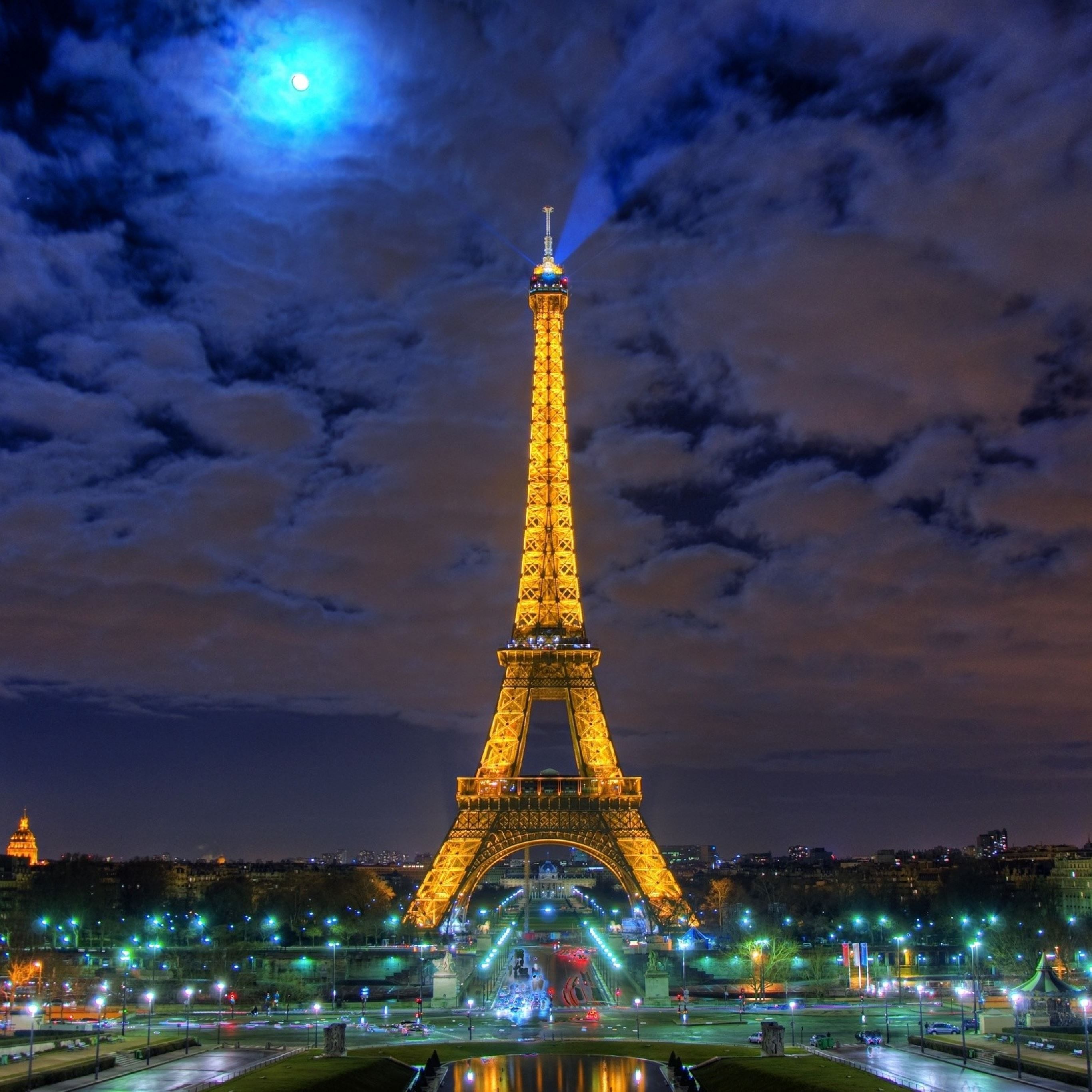 Eiffel tower paris france night iPad .ilikewallpaper.net