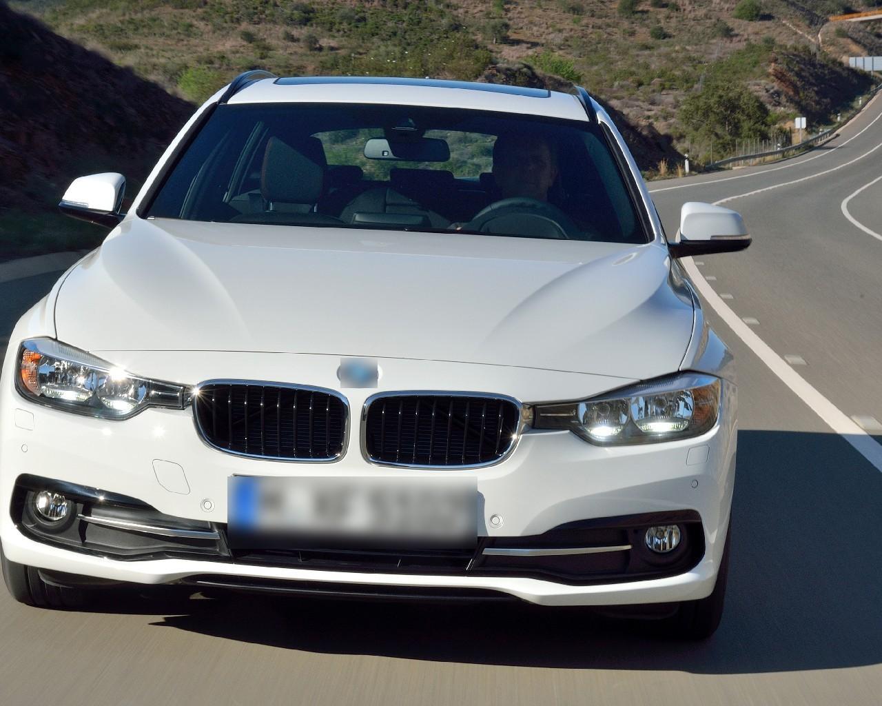 Wallpaper BMW 320d Touring for Android .apkpure.com