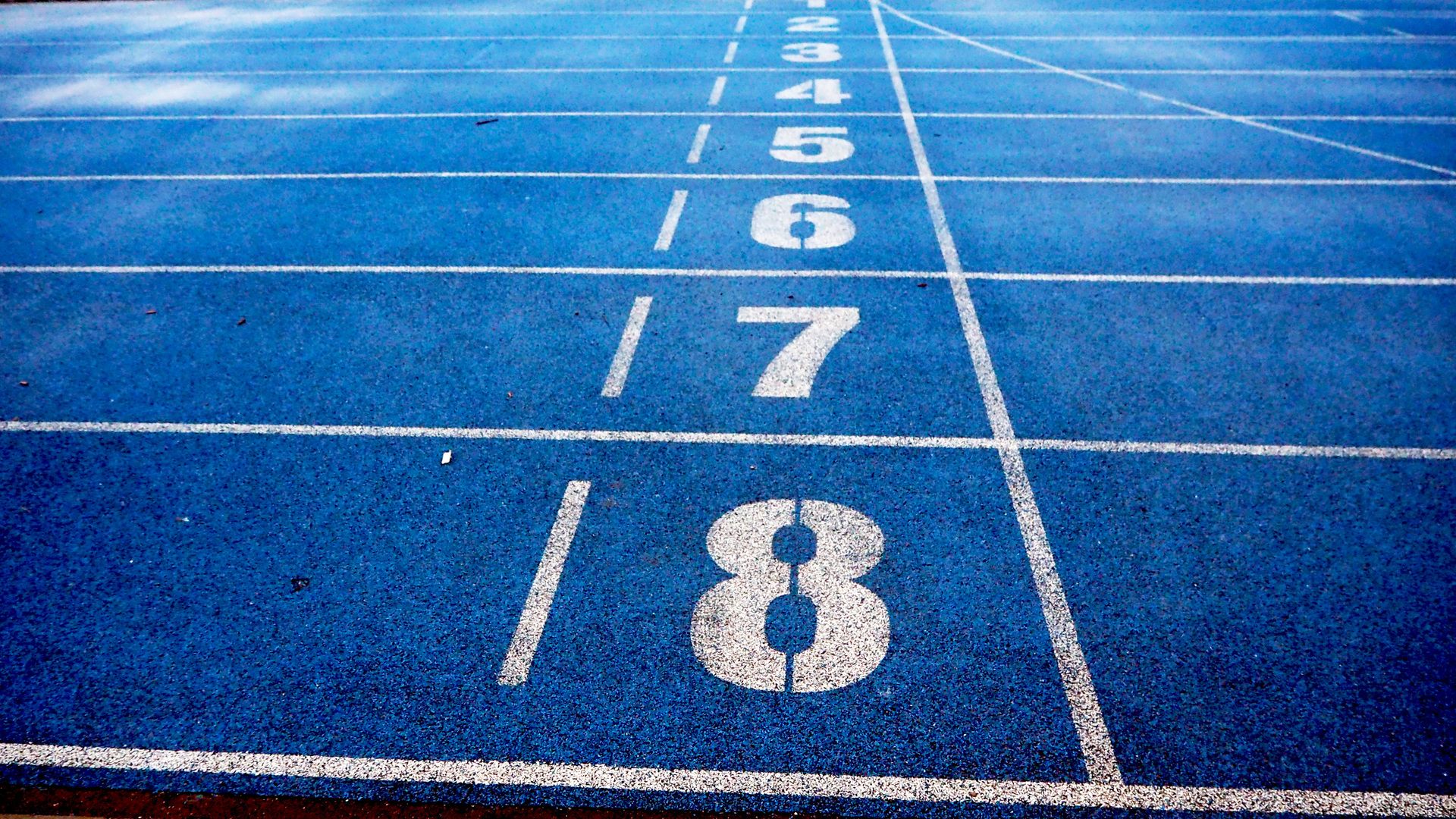 Running Track Numbers Laptop .hdqwalls.com