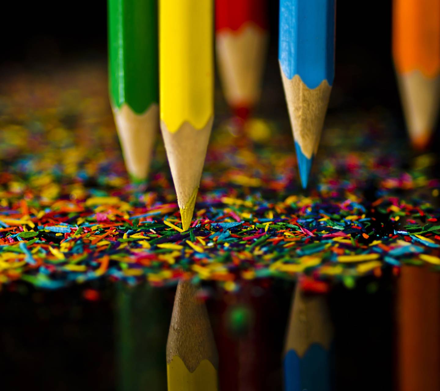 Colored Pencils wallpaper by .zedge.net