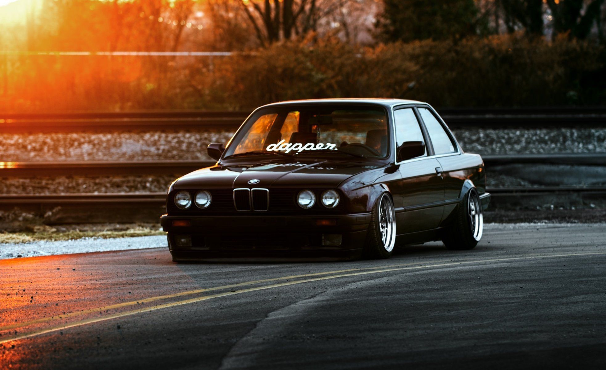 E30 Wallpaper