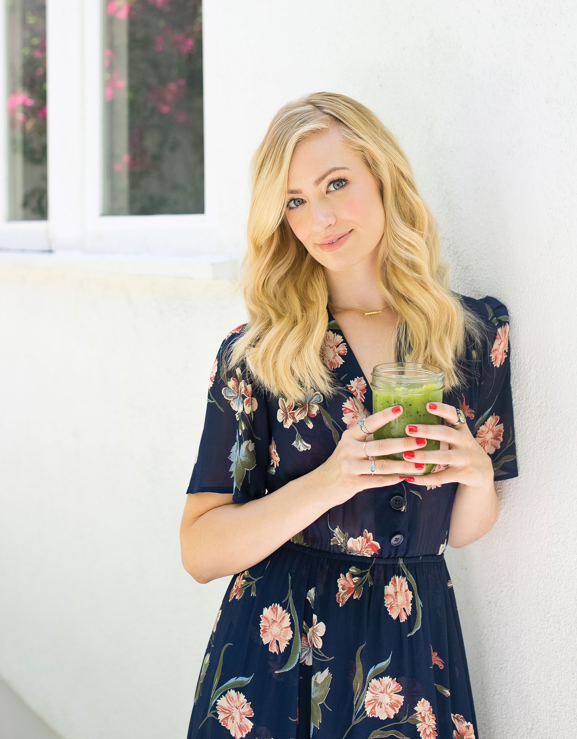 beth behrs windows wallpaper .tokkoro.com