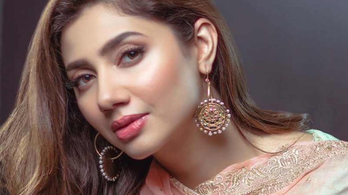 Mahira Khan breaks internet with her ...magzter.