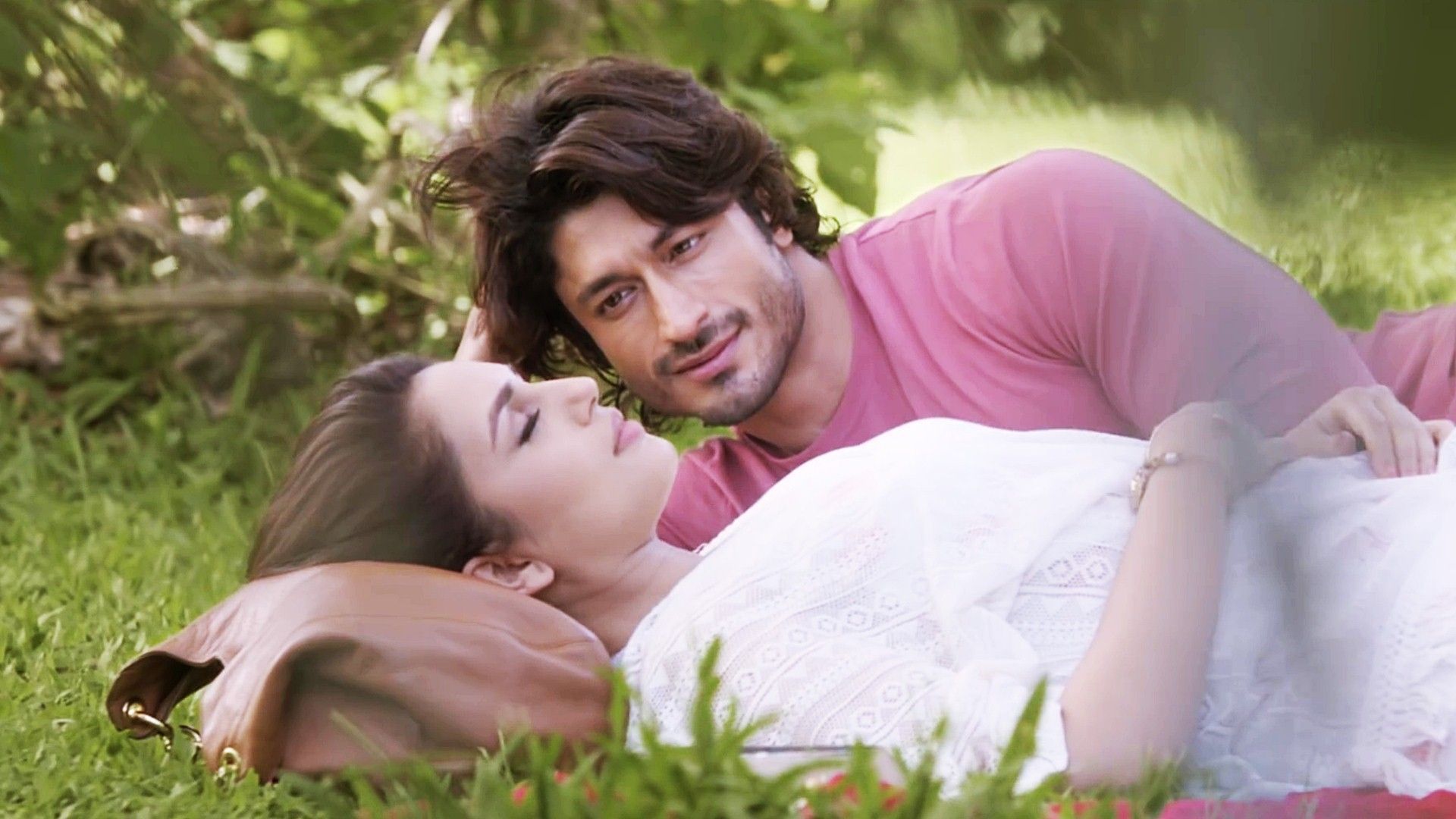 Romance Couple HD Wallpaper on .wallpaper.dog