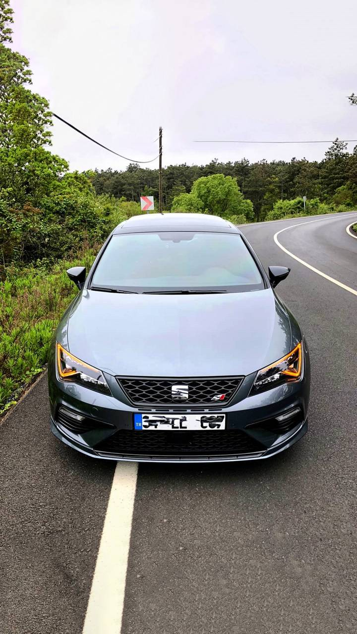 Seat Leon Cupra Wallpaper by Teffo_ABT .br.com