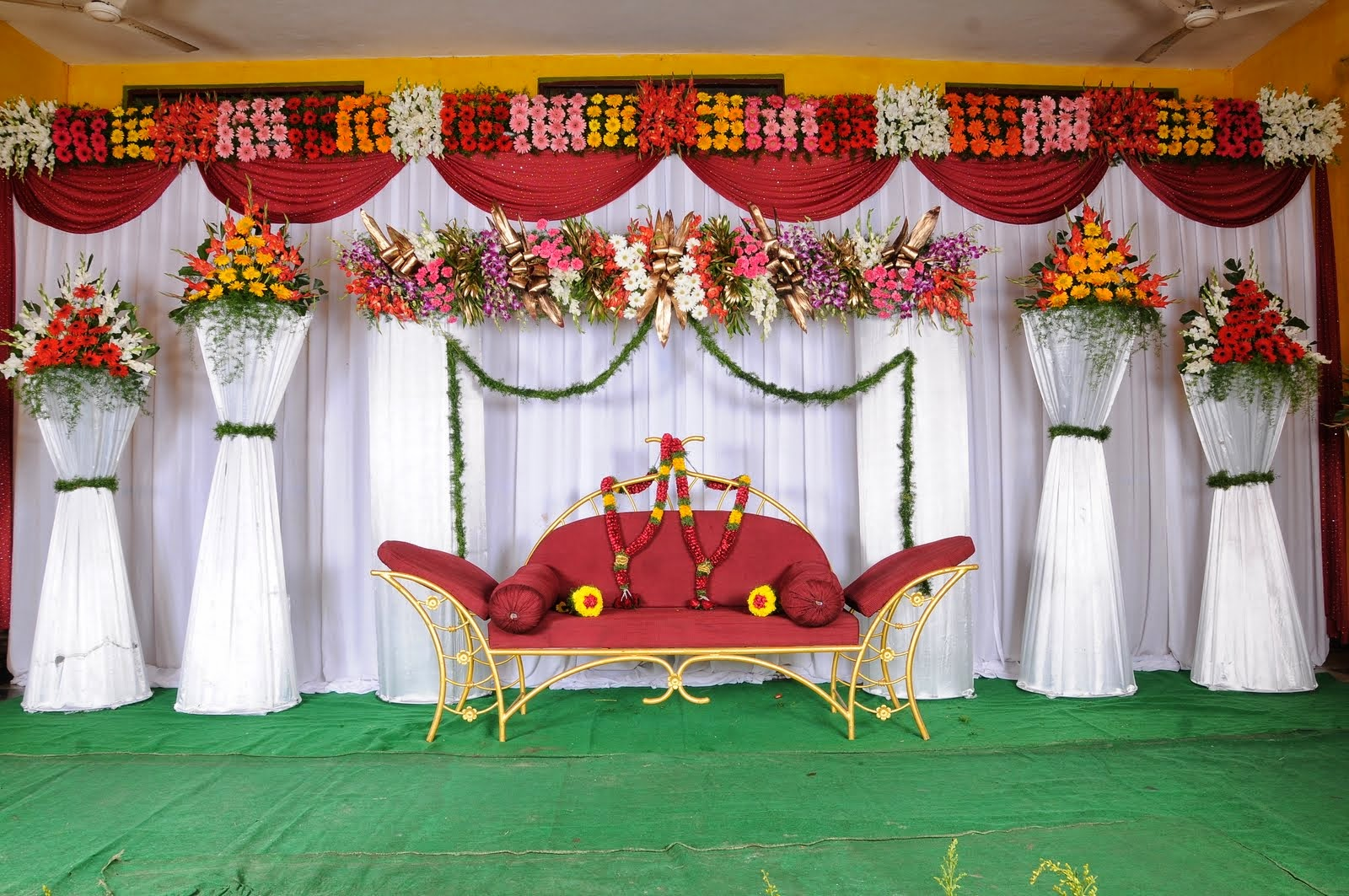 Wedding Stage Decoration Ideas for 2015 .besthdeverywallpaper.blogspot.com