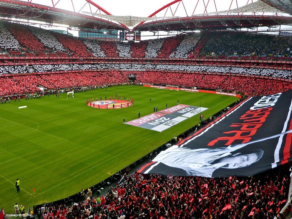 Os Hinos do Sport Lisboa e Benfica .pt
