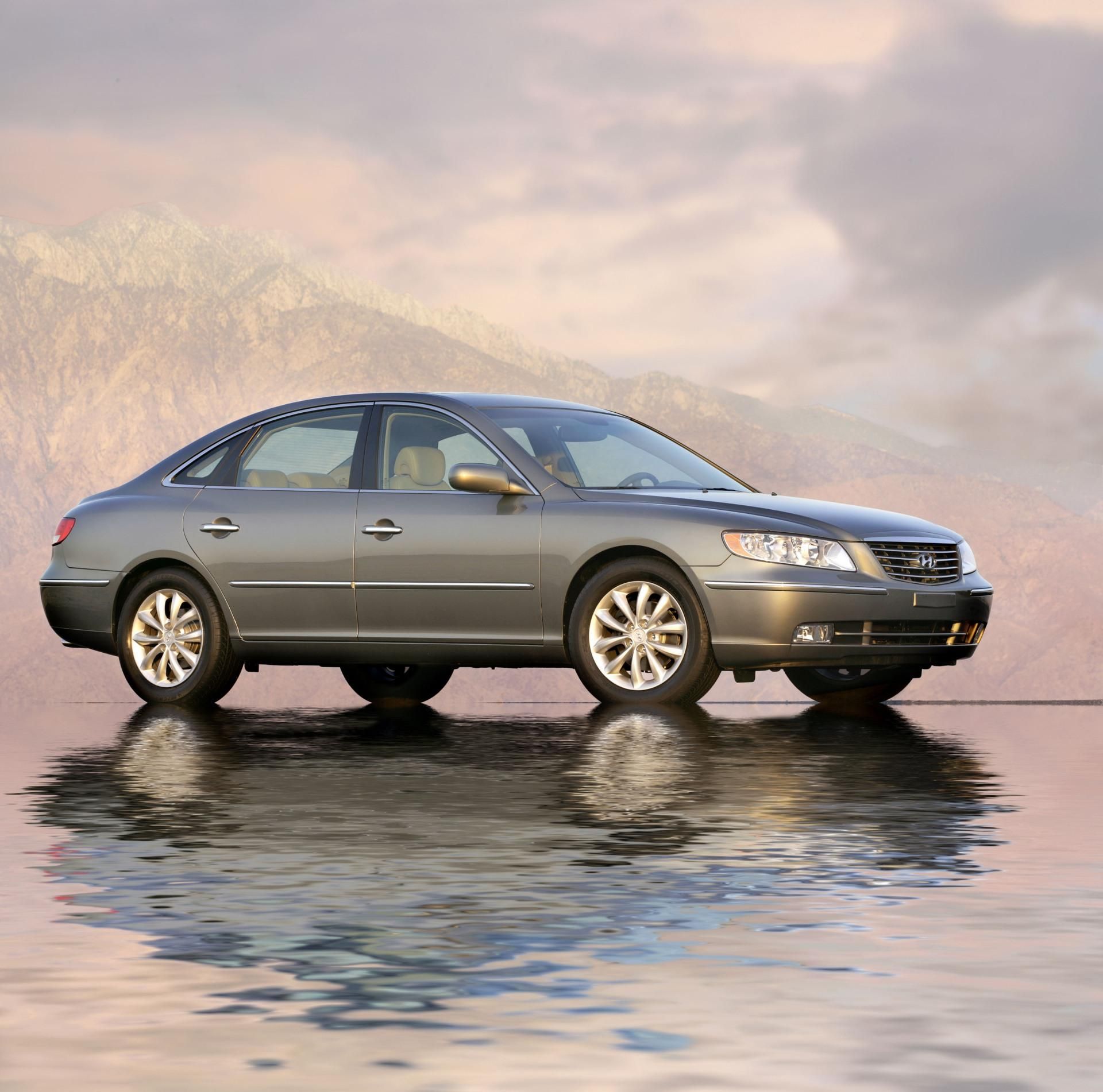 Hyundai Azera Wallpaper HD .drivespark.com
