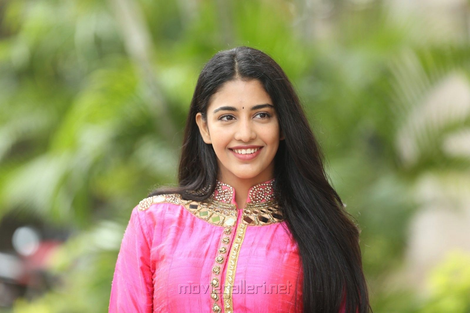 Actress Daksha Nagarkar New Photo .moviegalleri.net