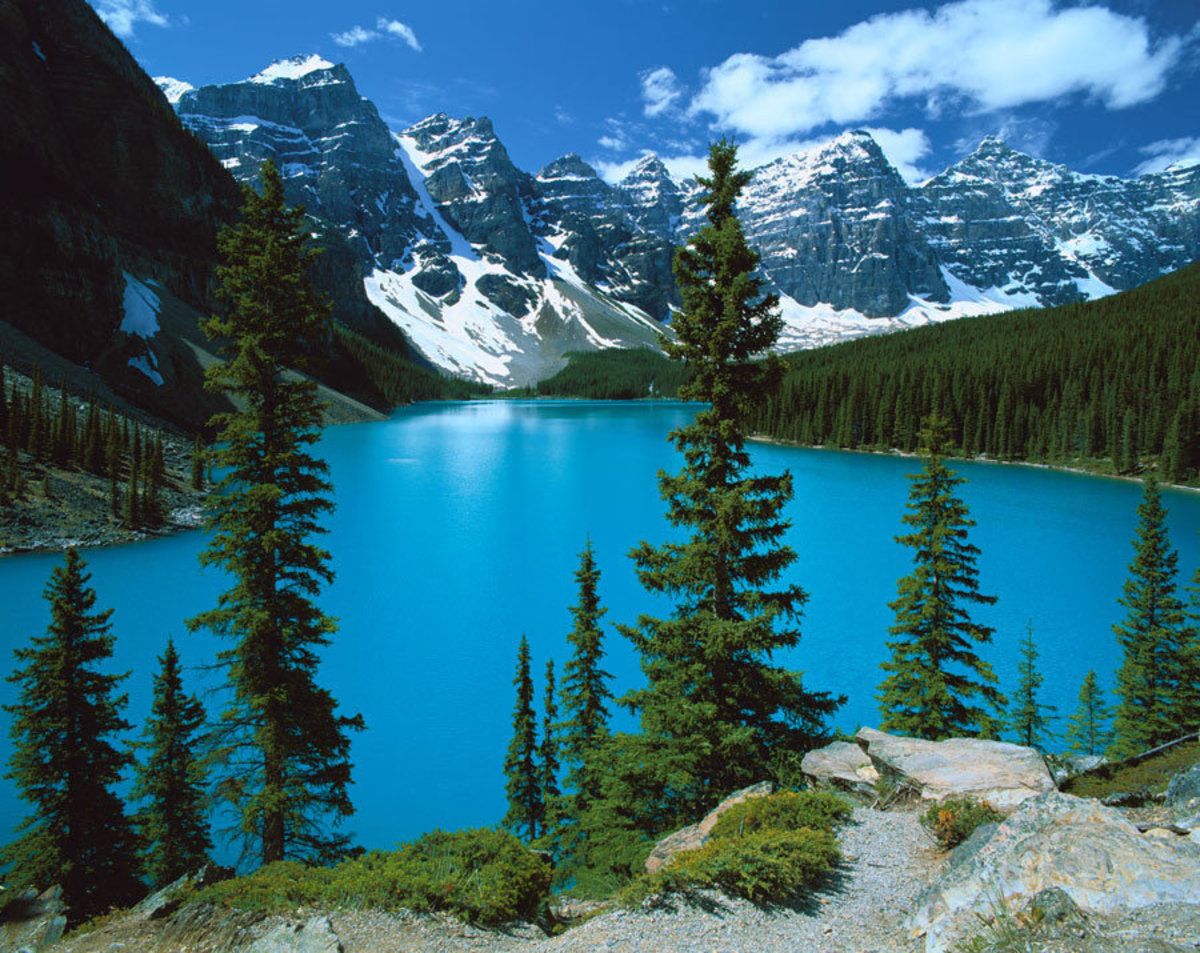 Moraine Lake, Banff National Park Wall .muralsyourway.com · In stock
