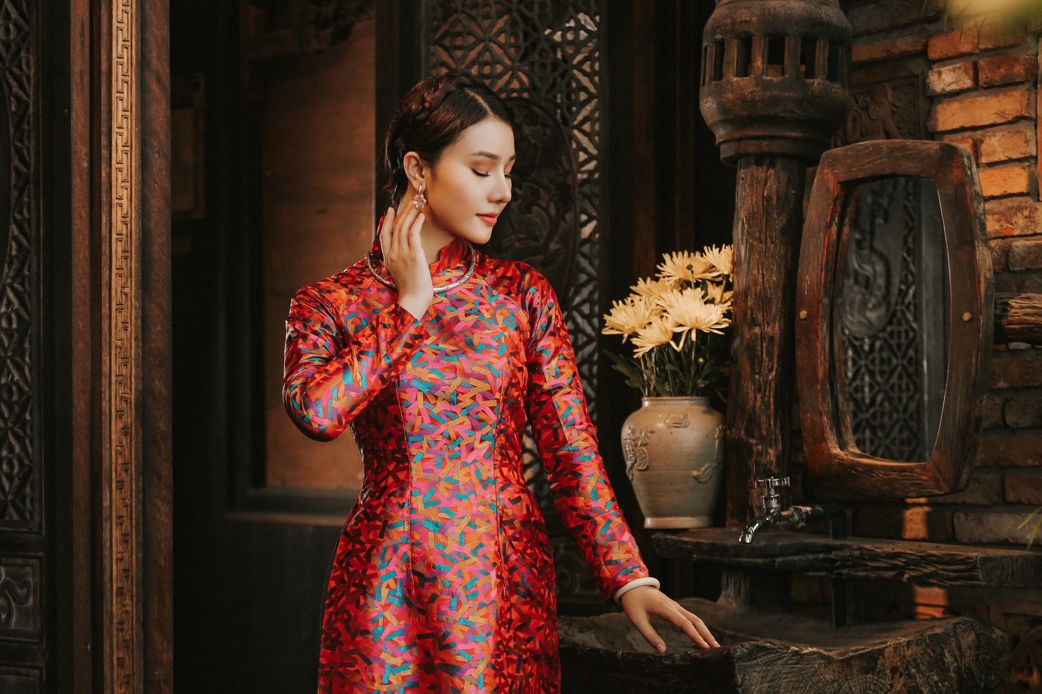 Asian Women Model Long Hair Brunette .wallha.com