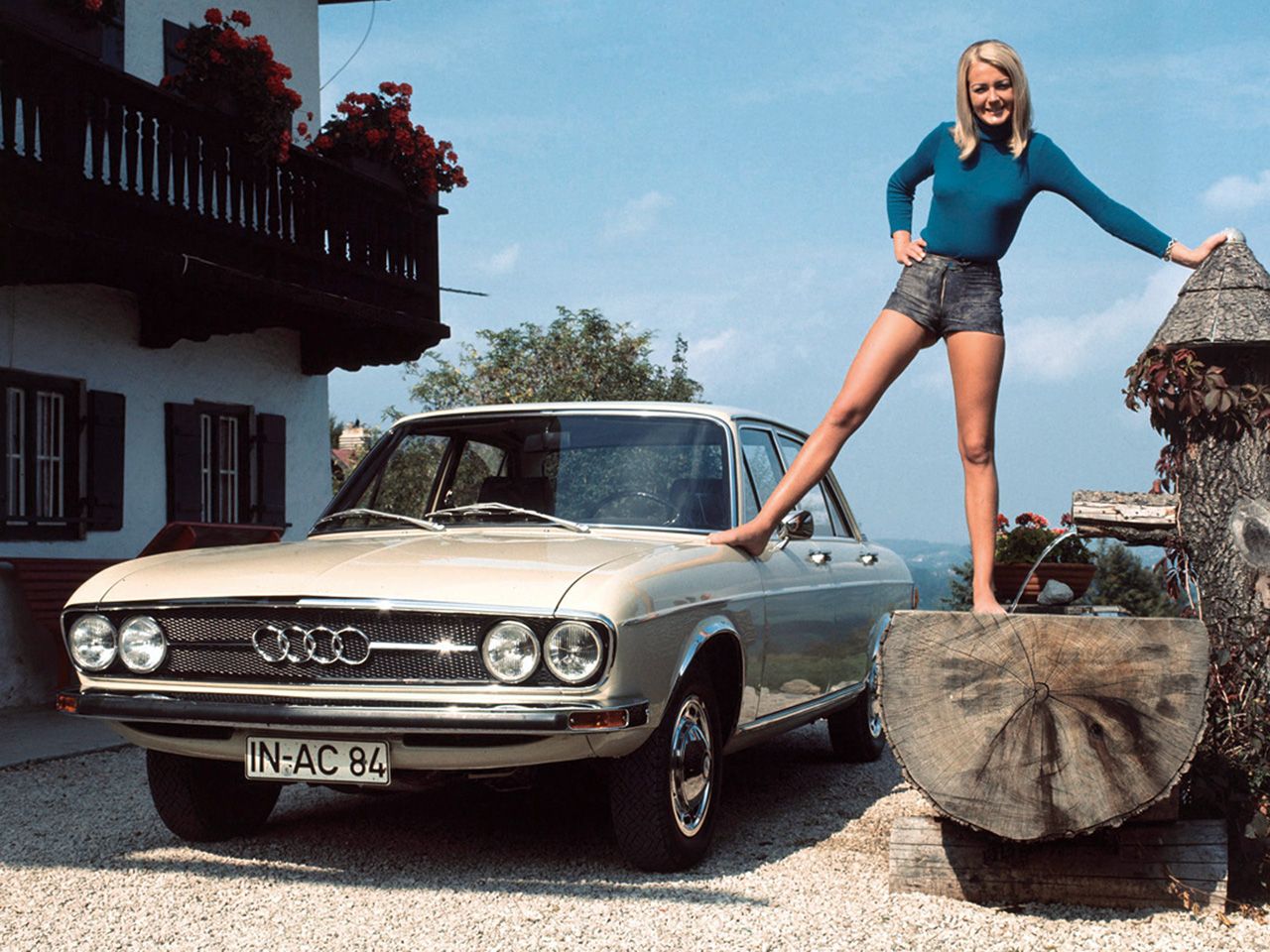 Audi 100 picture. Audi photo .carsbase.com