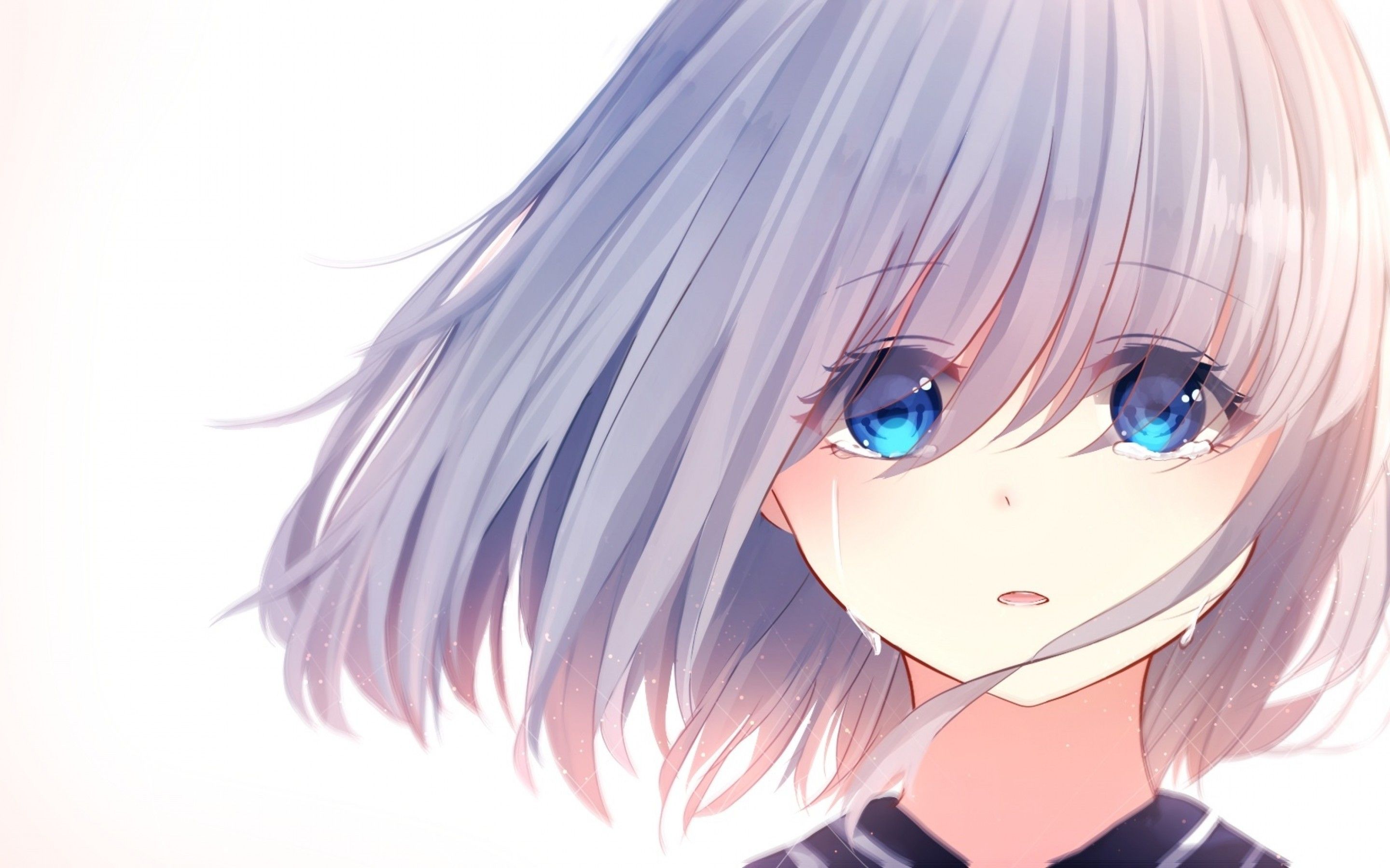 anime girl with silver hair and silver eyes