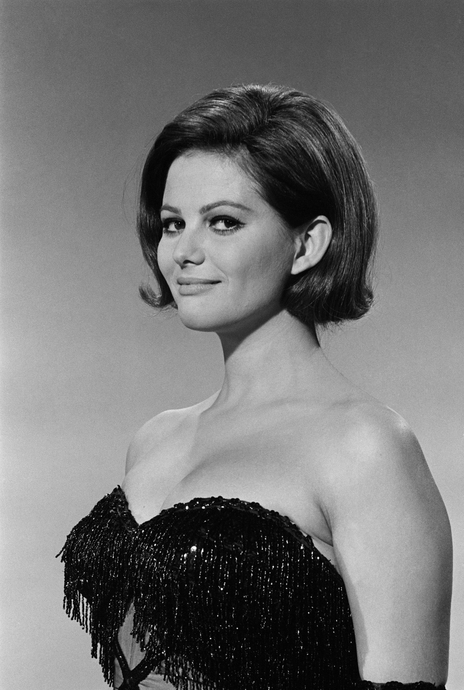 claudia-cardinale-wallpapers-wallpaper-cave