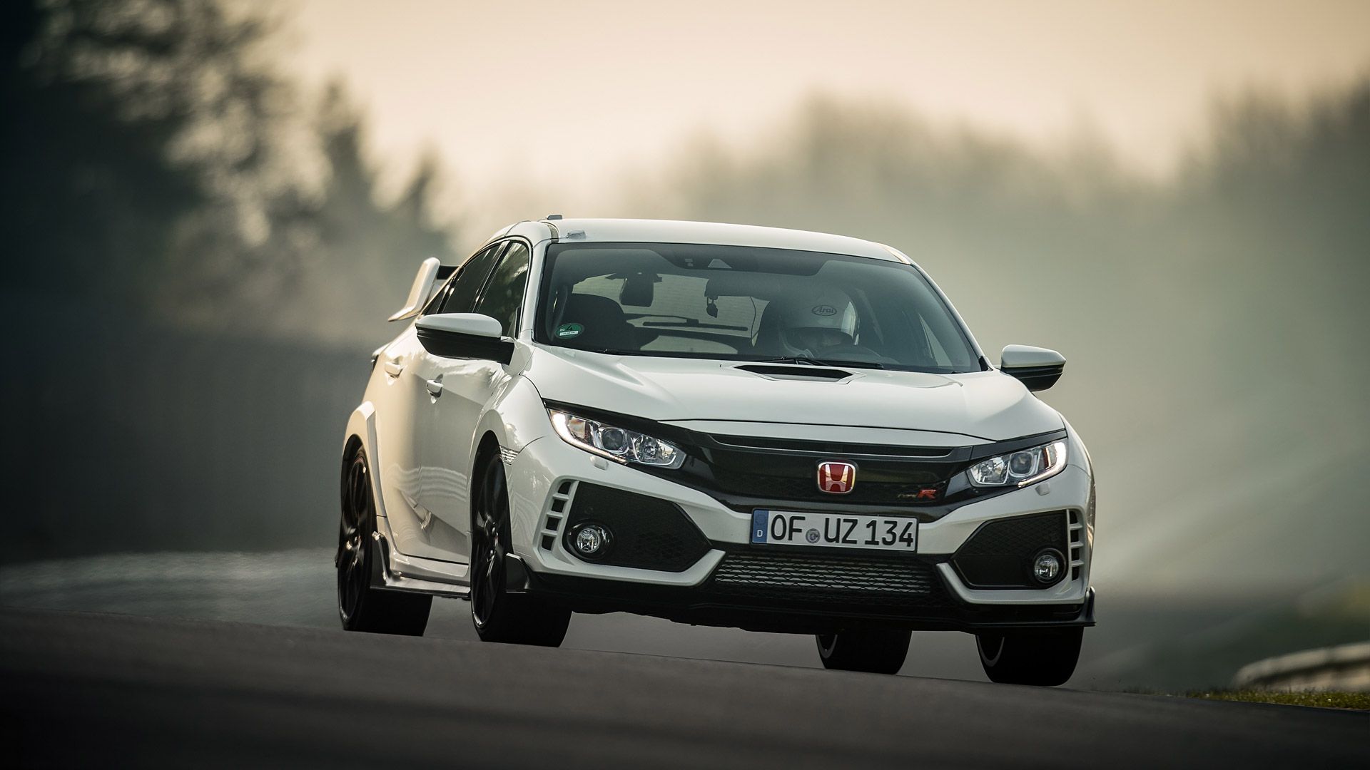 Honda Civic Type R Wallpaper .wsupercars.com