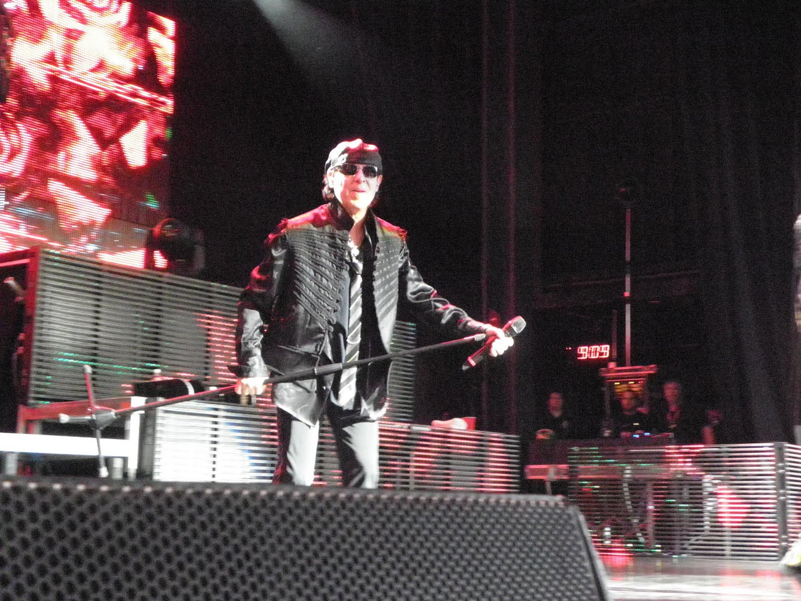 The Scorpions with Cinderella live .chambersofrock.blogspot.com
