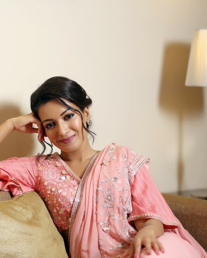Indian actress photo .in.com
