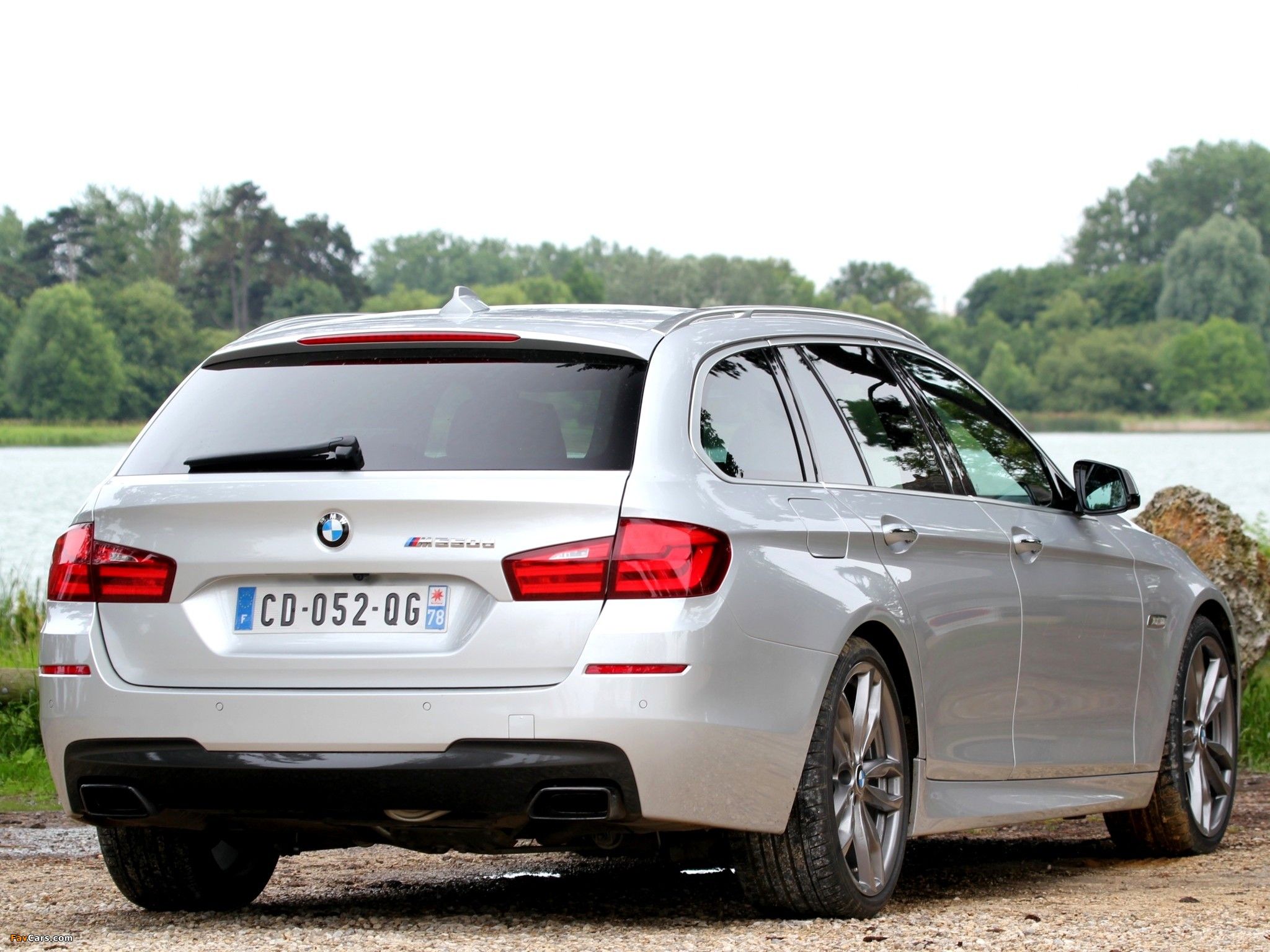 BMW M550d xDrive Touring (F11) 2012 .favcars.com