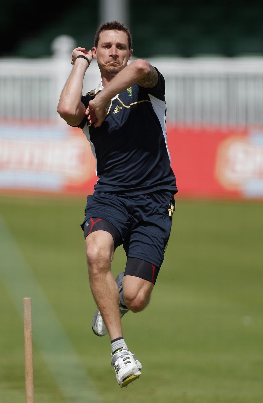 RCB Names Dale Steyn As Nathan Coulter Nile's Replacement