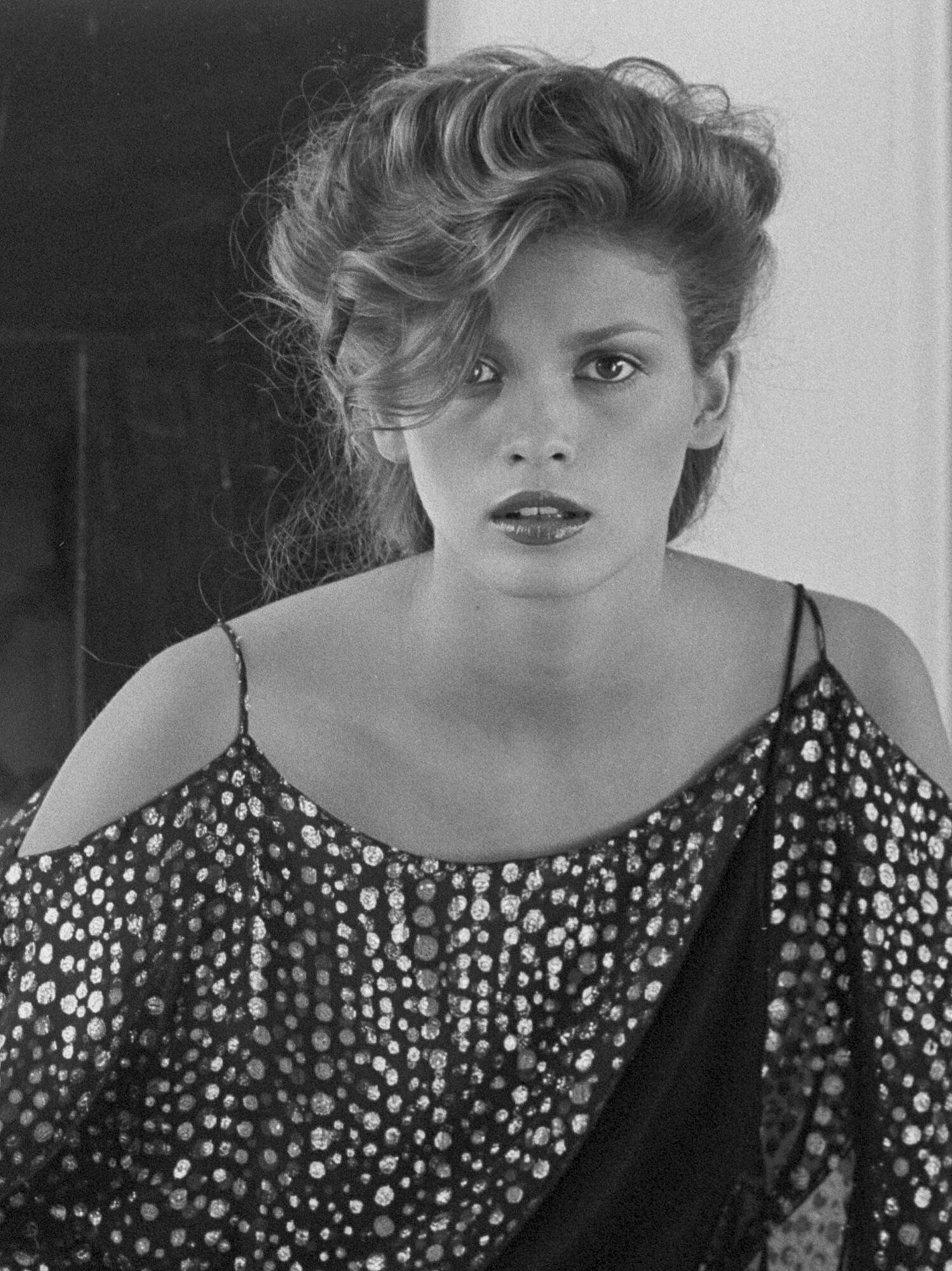 Gia Carangi Wallpapers - Wallpaper Cave