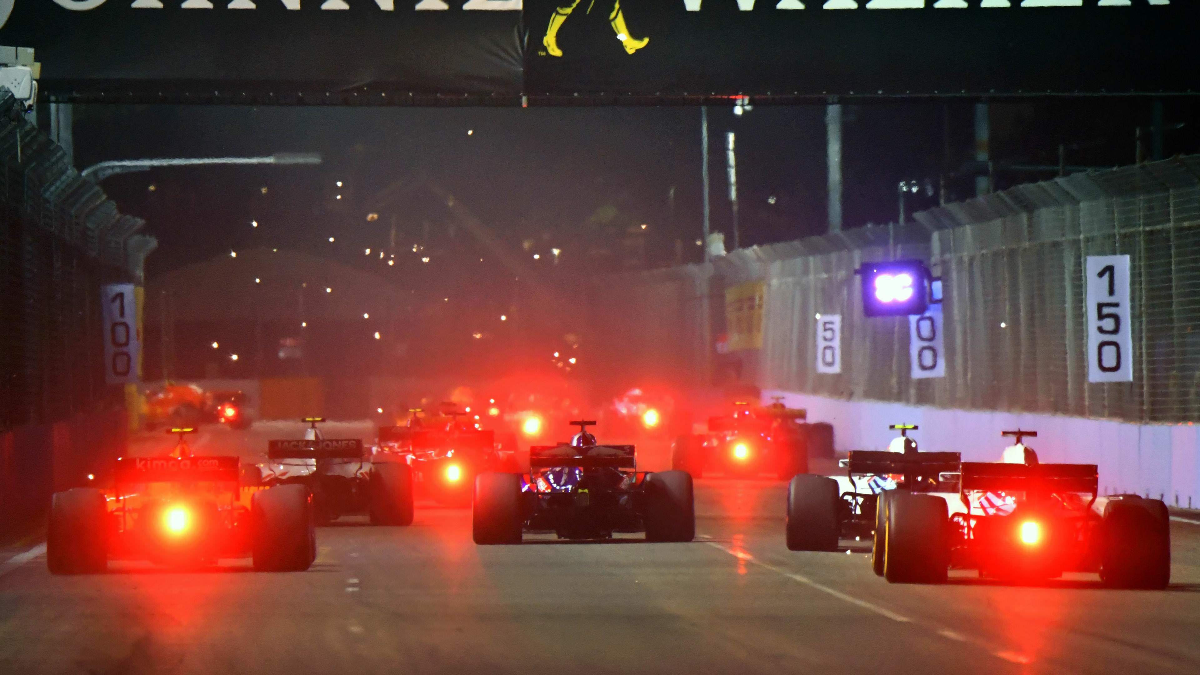 Singapore GP Up Lap 4K Wallpaper