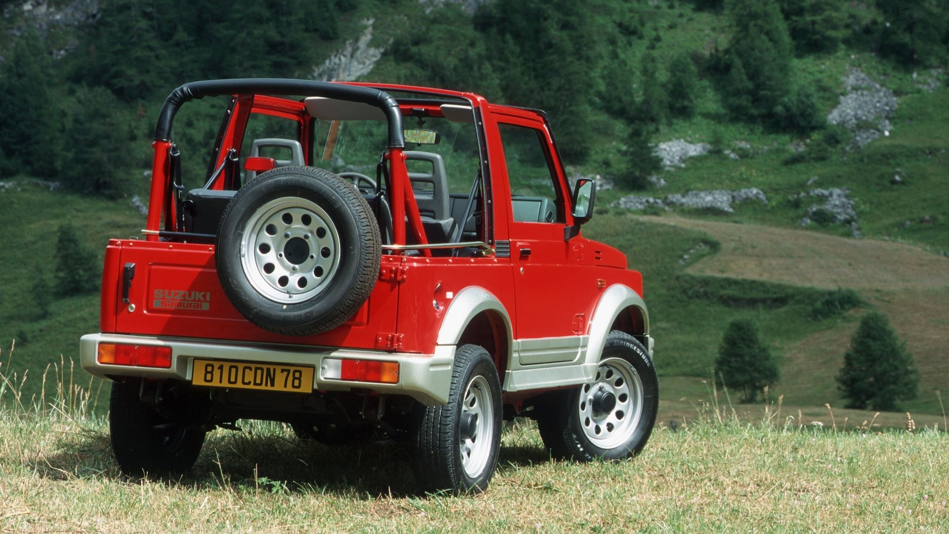 Suzuki samurai фото