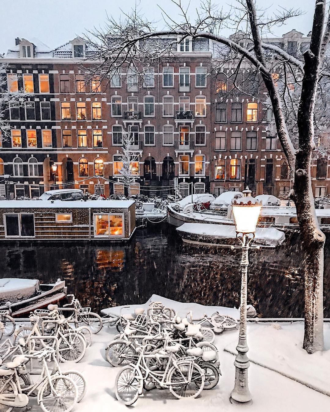 Amsterdam winter .com