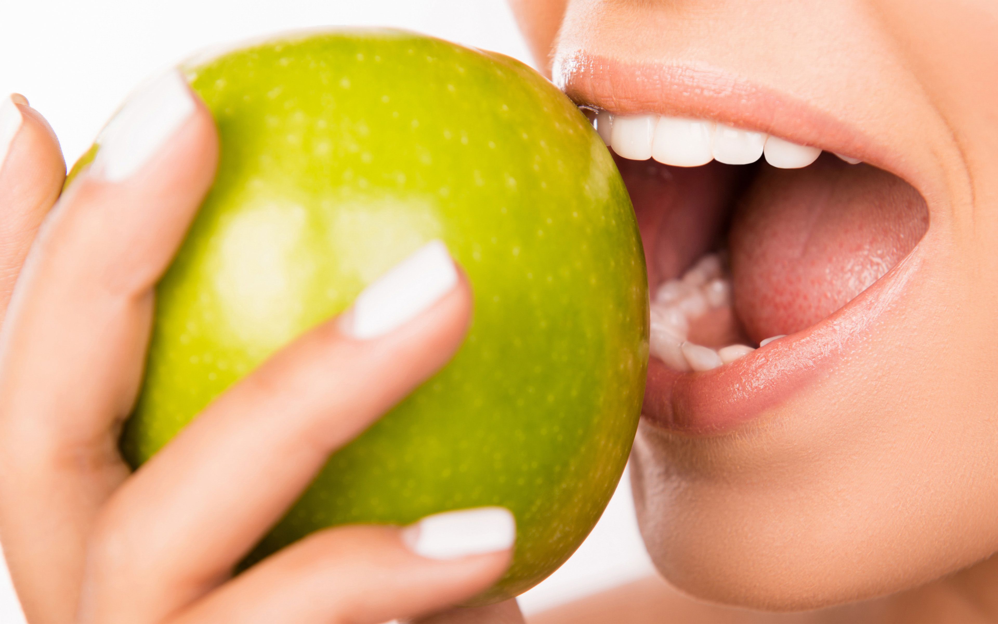Download wallpaper healthy teeth, woman bites a green apple, dentistry concepts, white teeth, stomatology, beautiful teeth for desktop with resolution 3840x2400. High Quality HD picture wallpaper