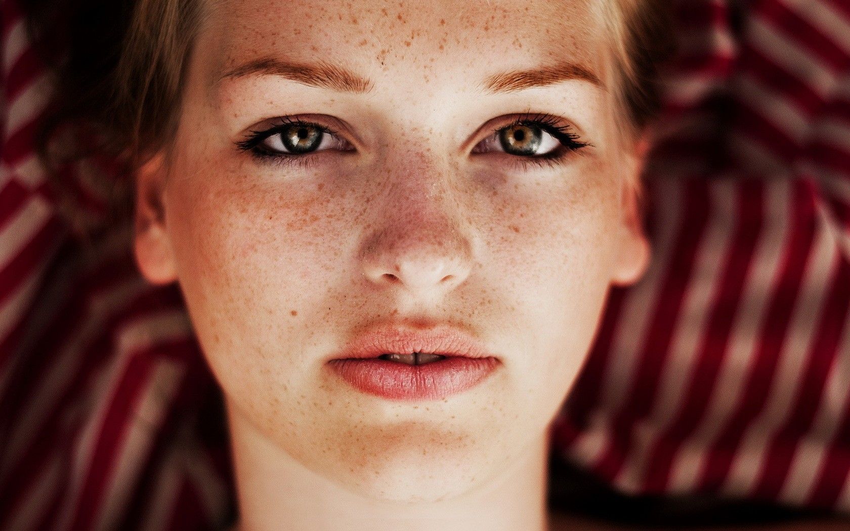 women, freckles, faces wallpaper