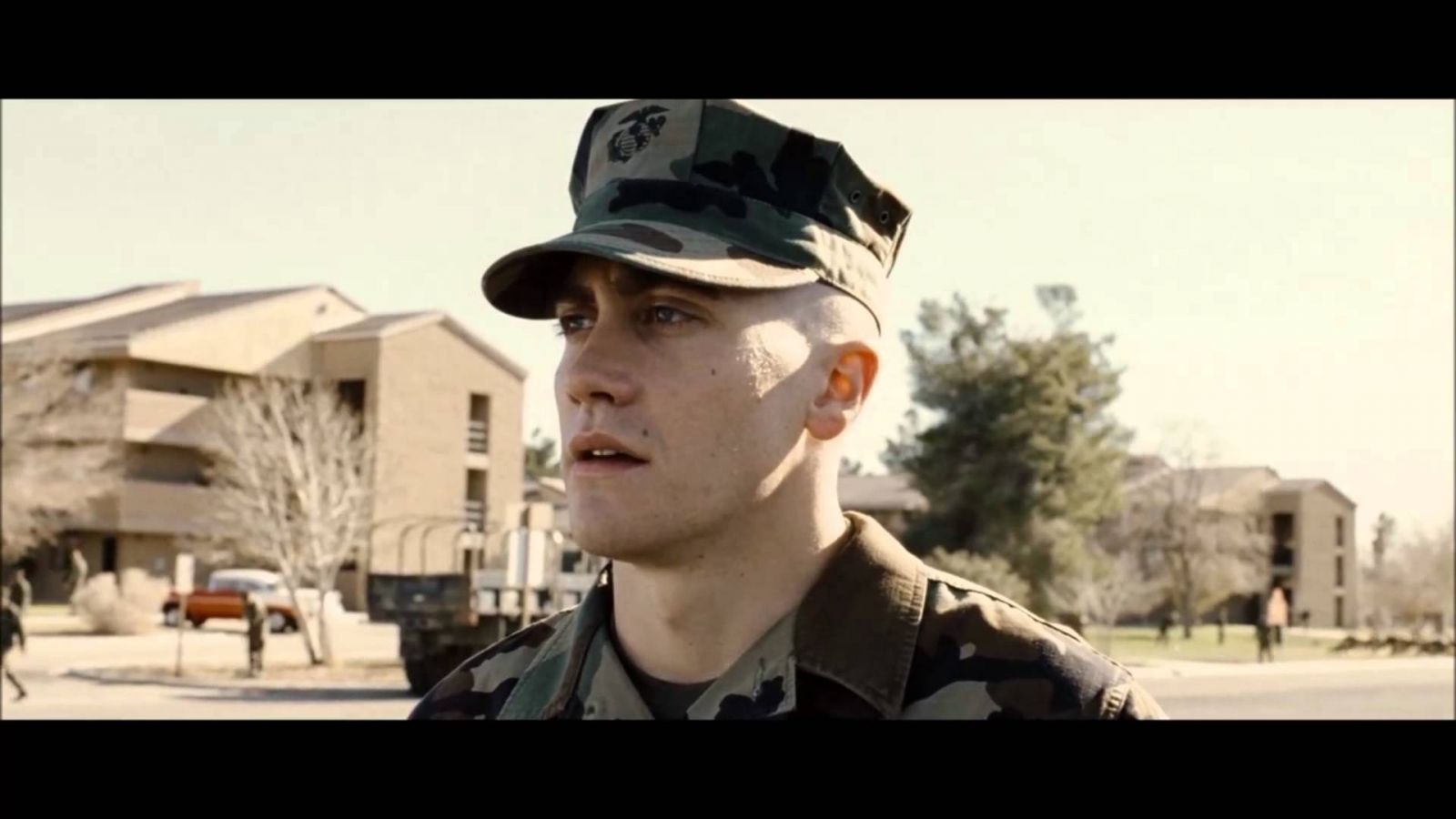 Hot, Yellowish Jarhead look A. Deakins