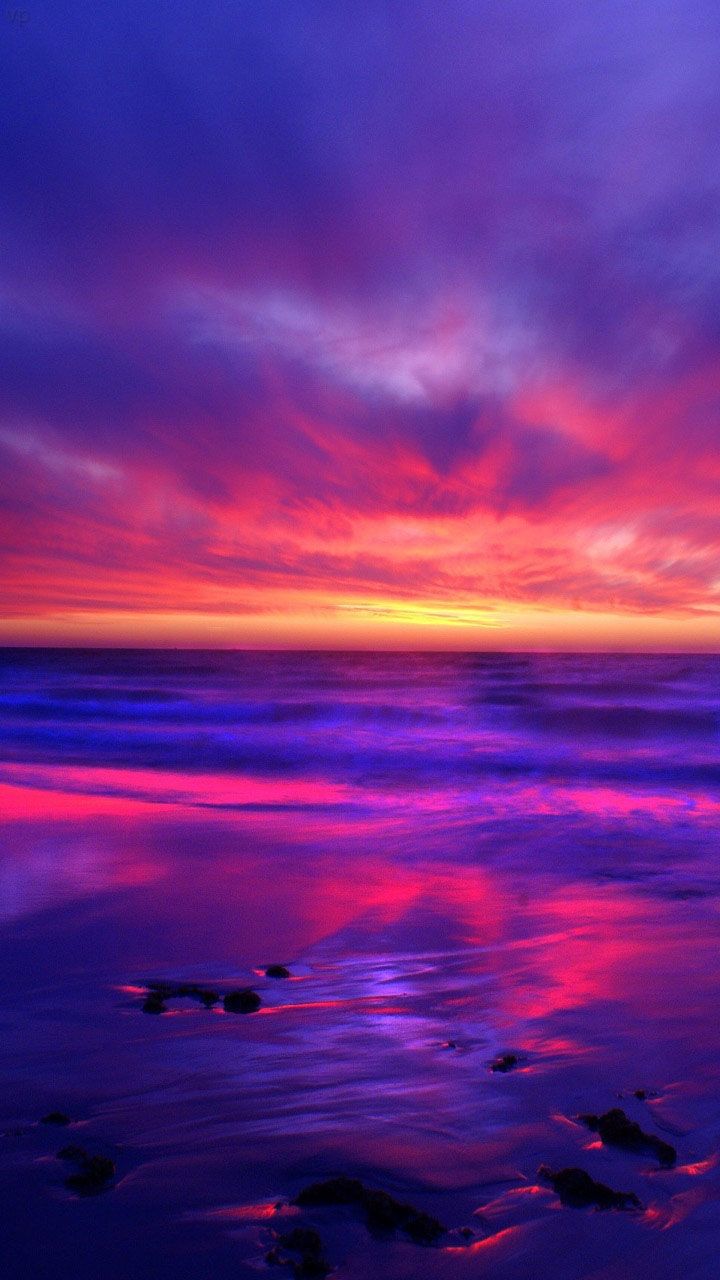 The highest quality Purple wallpaper for your IPhone