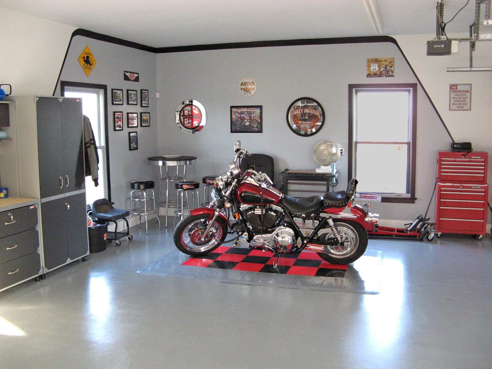 Garage Picture wallpaperx1200