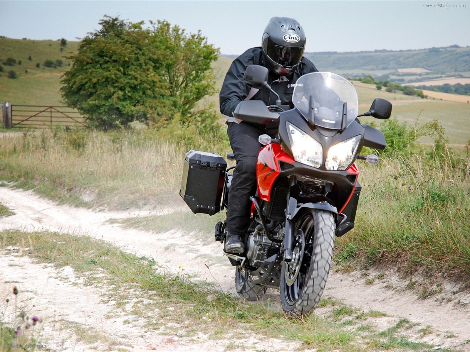 Suzuki V Strom 650 XPEDITION 2011 Exotic Bike Wallpaper Of 22, Diesel Station