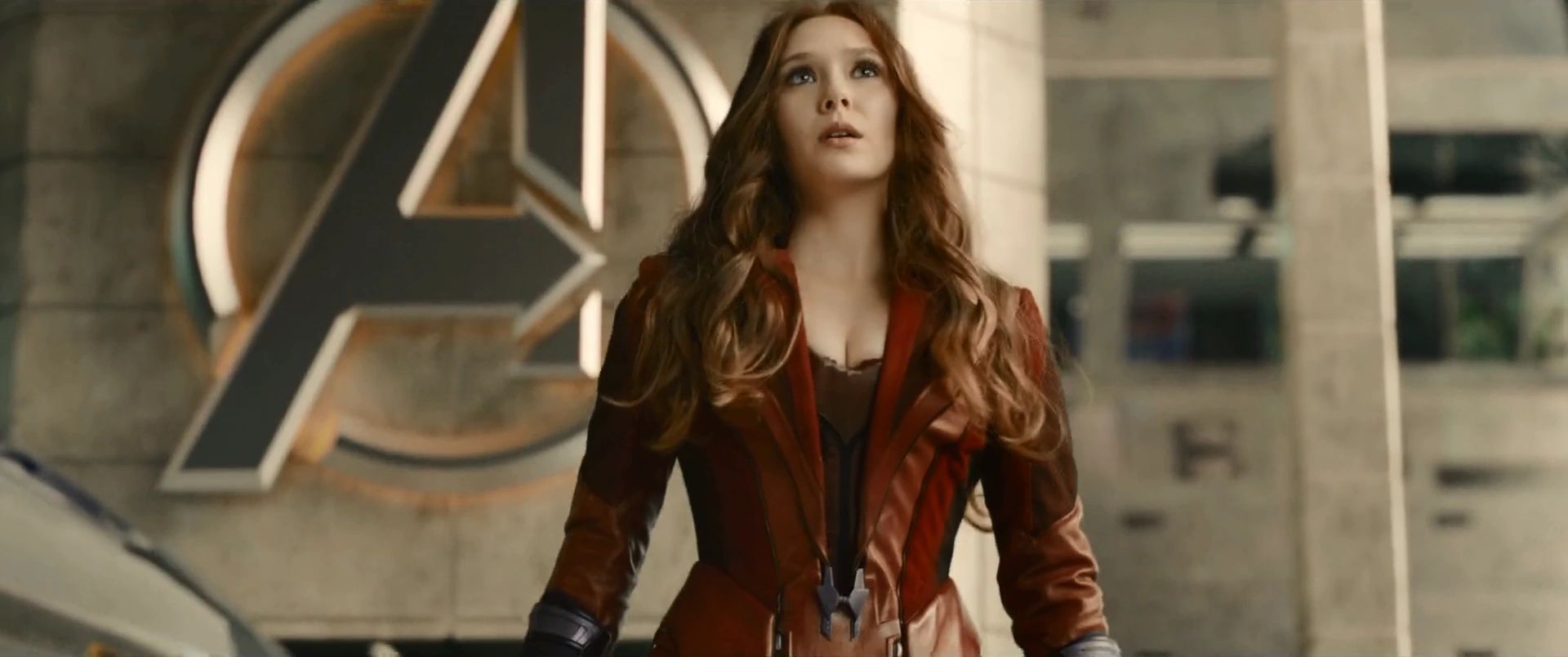 Detailed Look at Scarlet Witch's AVENGERS: AGE OF ULTRON Costume