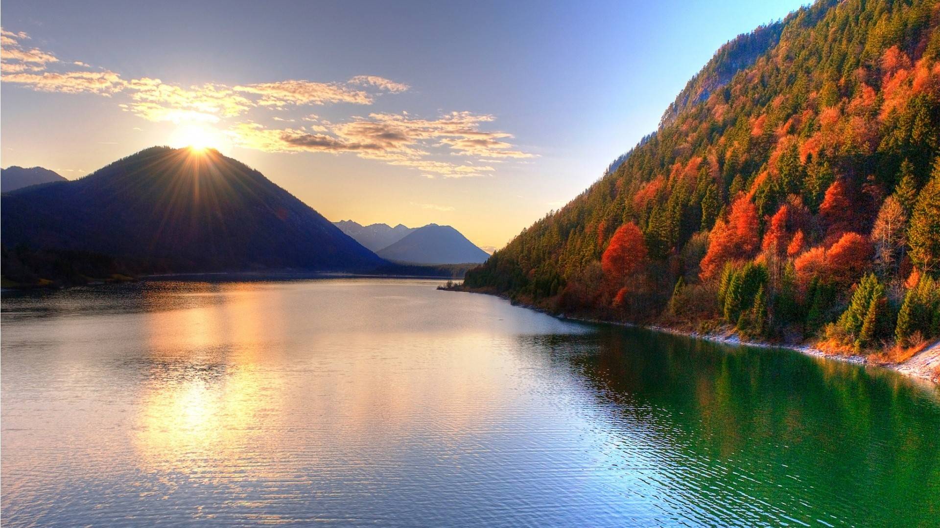 Calm Lake Wallpaper