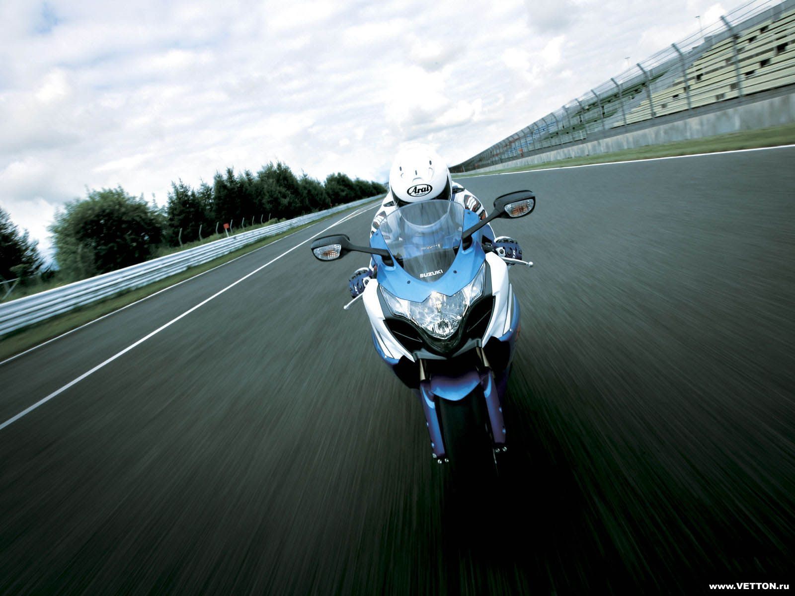 image Suzuki motorcycle