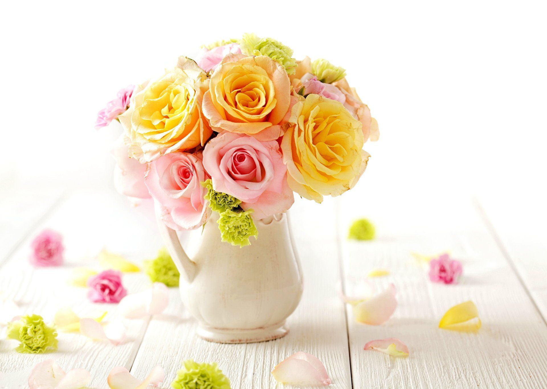 Tender Pastel Flowers Roses Bouquet Sweet Flowers Color Palette Wallpaper & Background Download