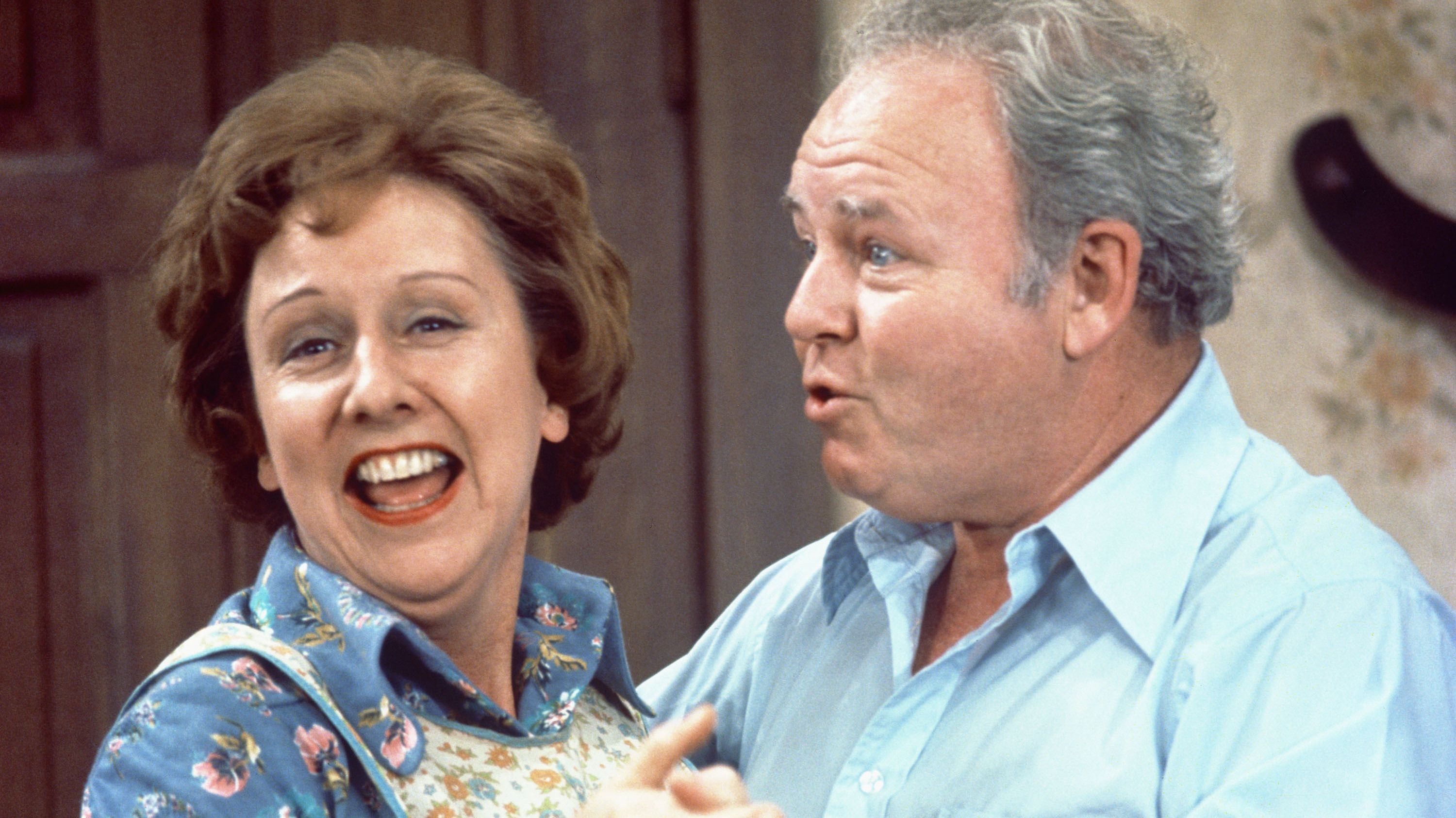 Jean Stapleton, Who Played Edith Bunker, Dies