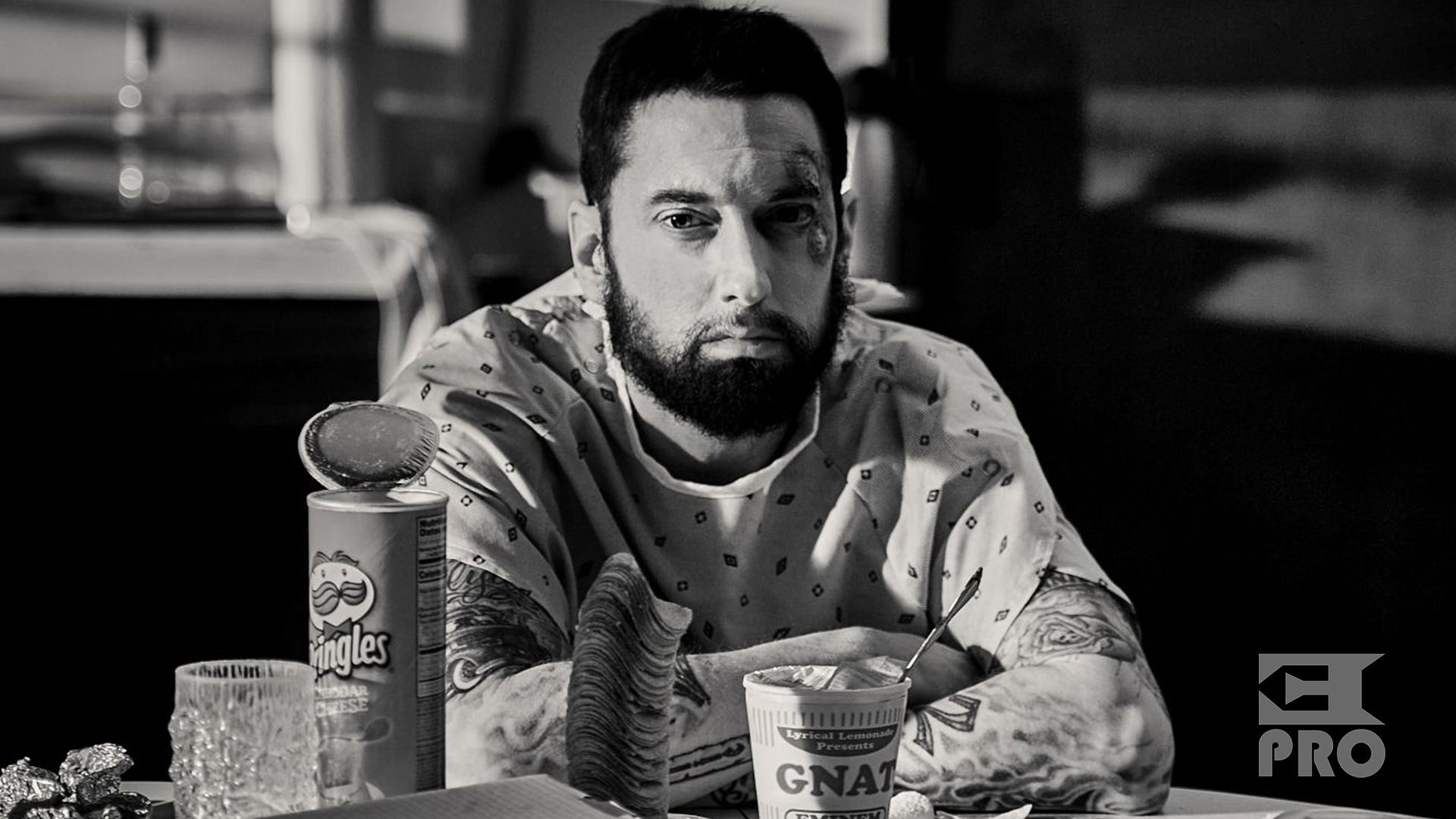 Hi Res Backstage Photo From Eminem's “Gnat” Video (Exclusive). Eminem.Pro Biggest And Most Trusted Source Of Eminem