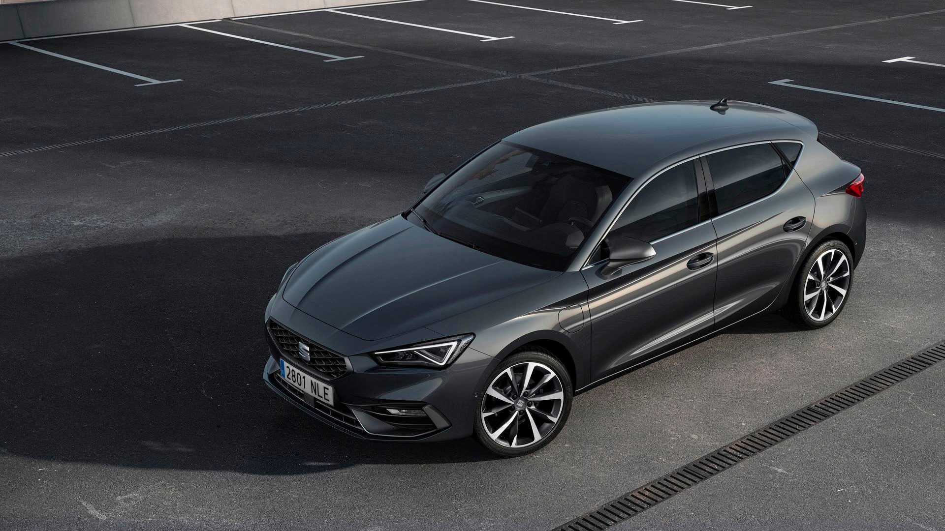 SEAT Unveils All New Leon: PHEV Version Included