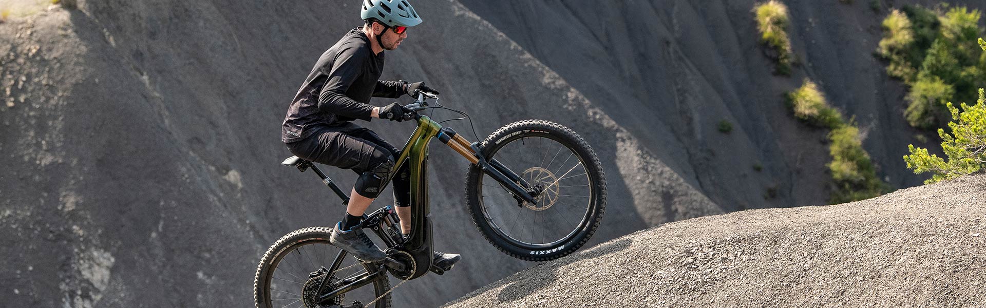 How to Master Electric Bike Uphill Climbs. Giant Bicycles Official site