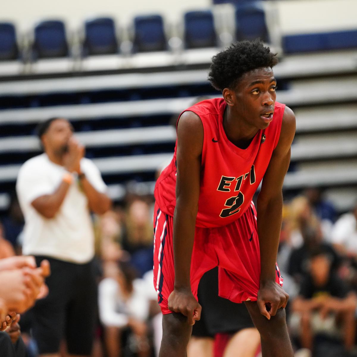 Dwyane Wade's Son Zaire 'Blessed' to Receive Nebraska's Scholarship Offer. Bleacher Report. Latest News, Videos and Highlights