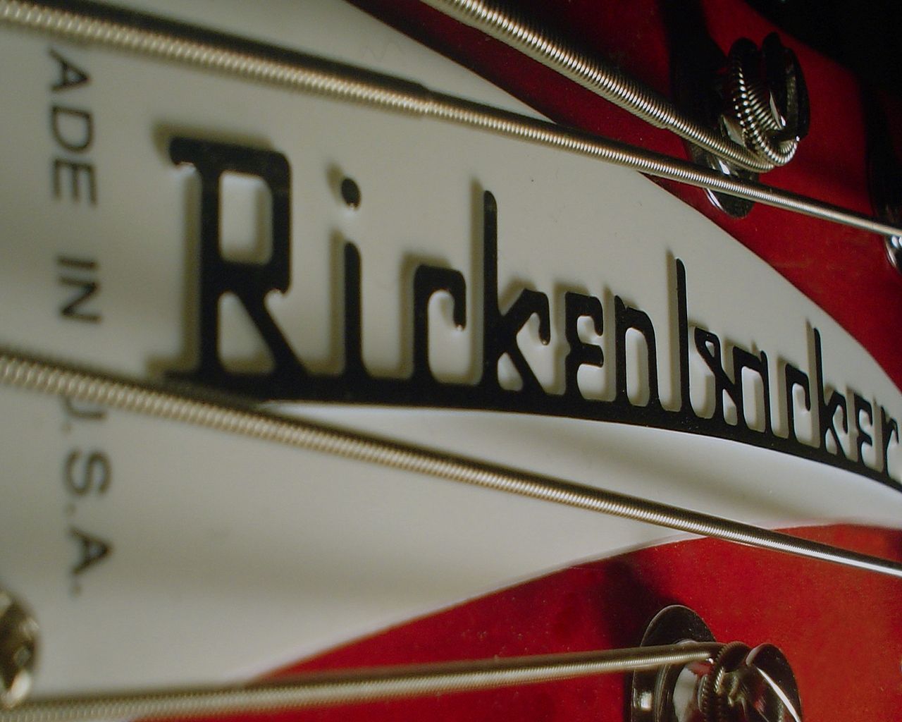 Rickenbacker International Corporation • View topic (again)