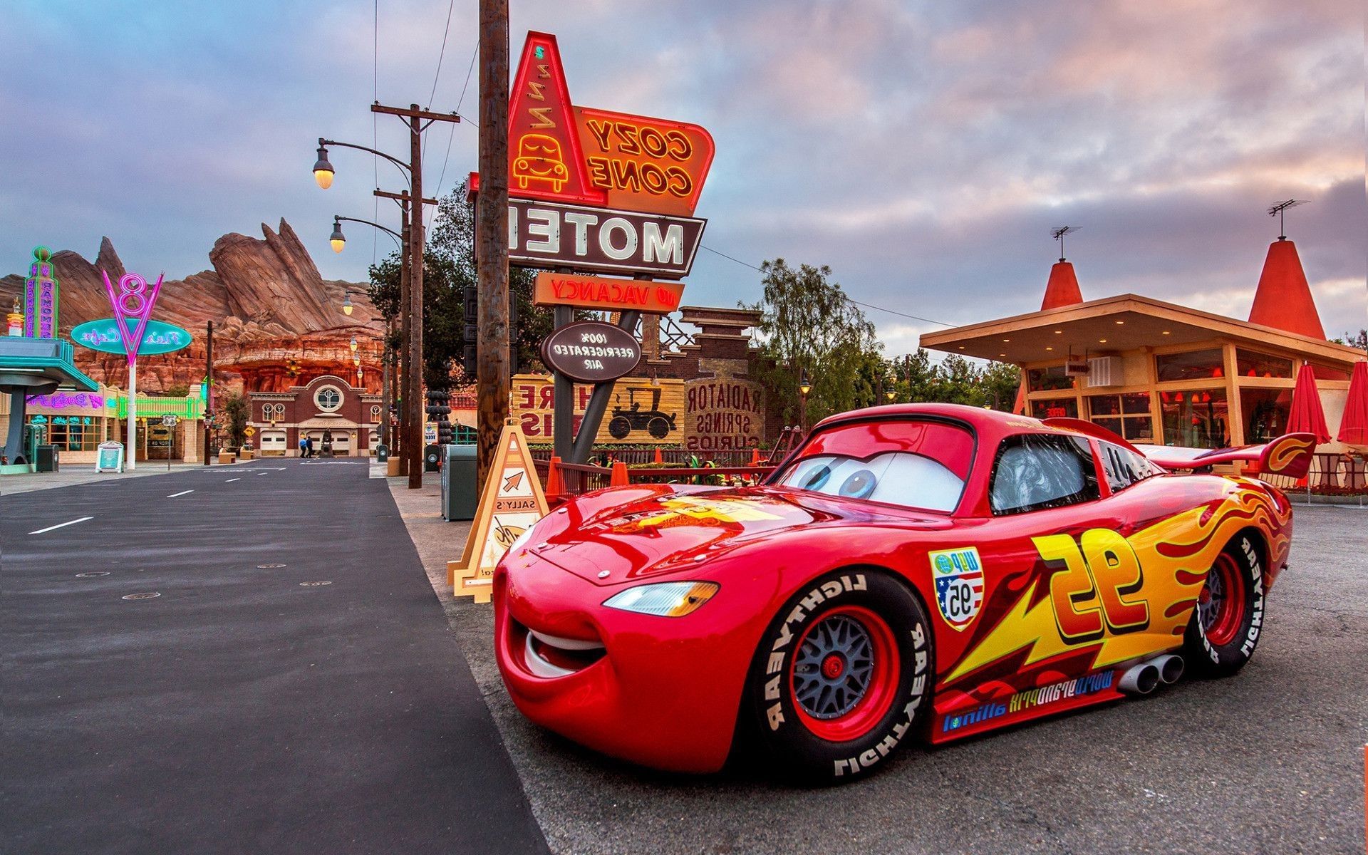 1920x1200, Disney Cars Background Free Download Groovy Mcqueen Cars 3