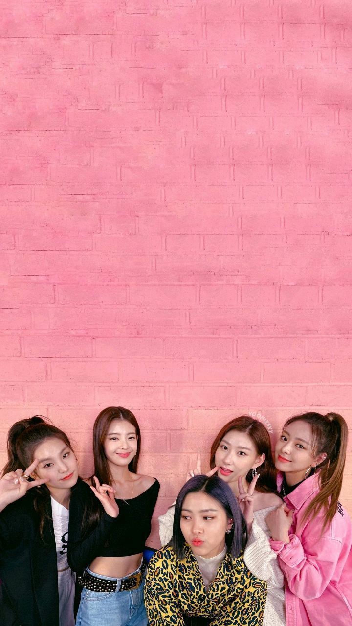 Itzy Aesthetic Wallpapers Wallpaper Cave