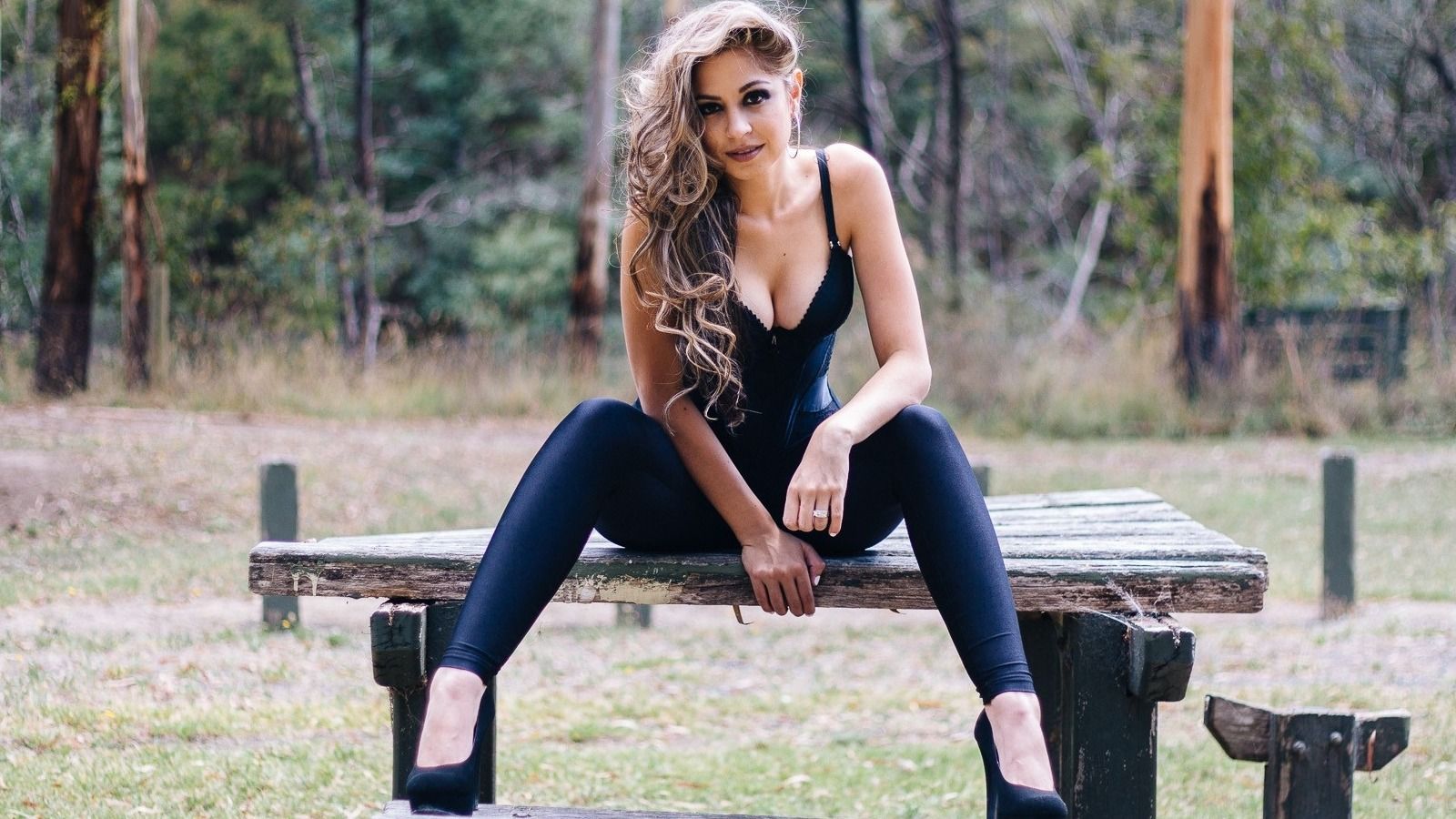 Woman Girl Model Beautiful Young Hot Wallpaper.com. Best High Quality Wallpaper